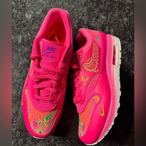 Nike Air Max 1 Premium